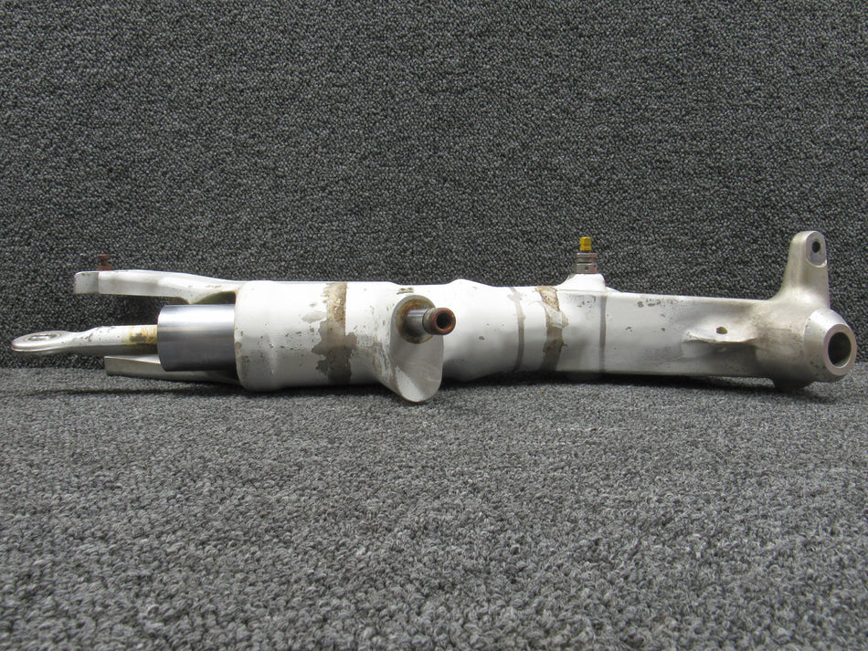 45217-2 Rockwell 112B Main Landing Gear Trunnion Assembly RH (Core)