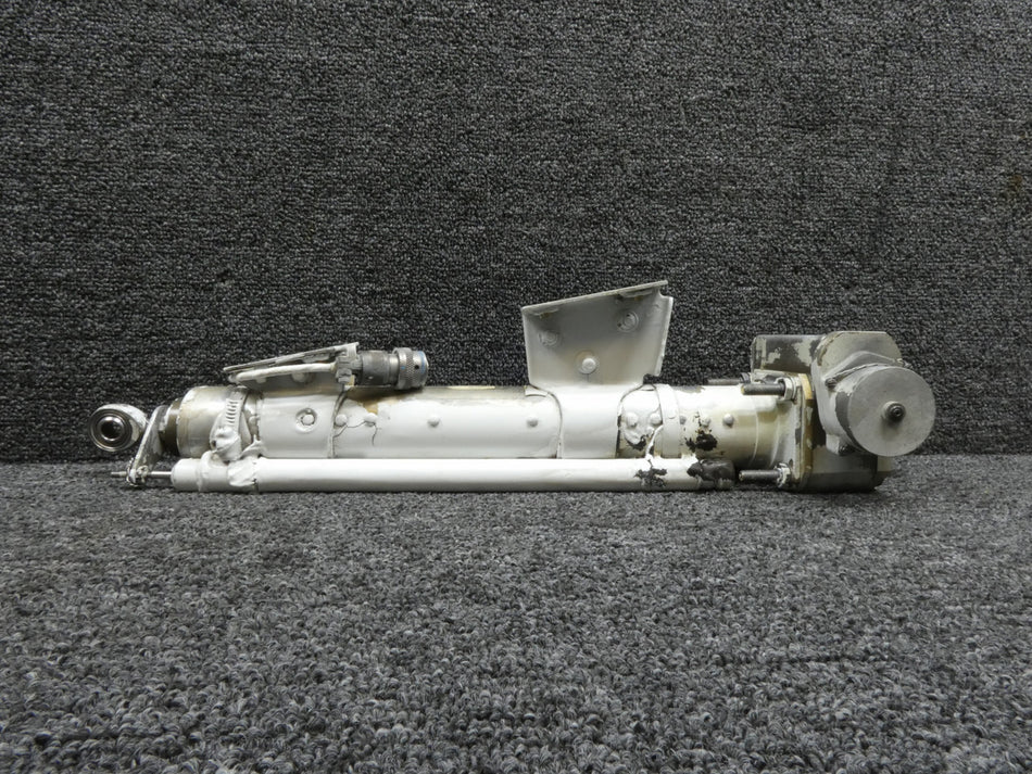 193544-501 IAI 1124 Westwind I Outboard Actuator Assembly LH