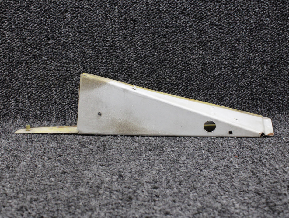 21267-000 Piper PA-24-260 Flap Fairing LH