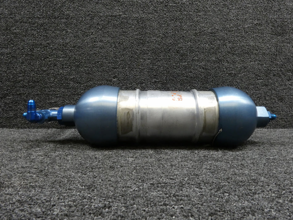 60816-3 (Alt: 4723565-1) Teledyne Hydraulic Fluid Accumulator