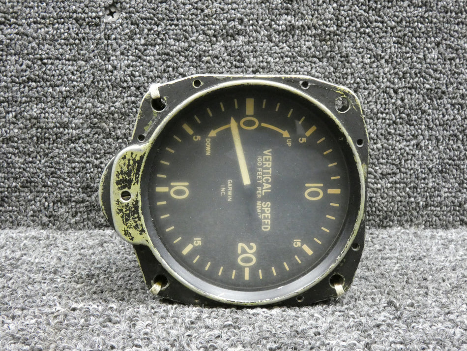 22-220-03 Garwin Rate of Climb Indicator (Cloudy Glass & Worn Face) (Core)