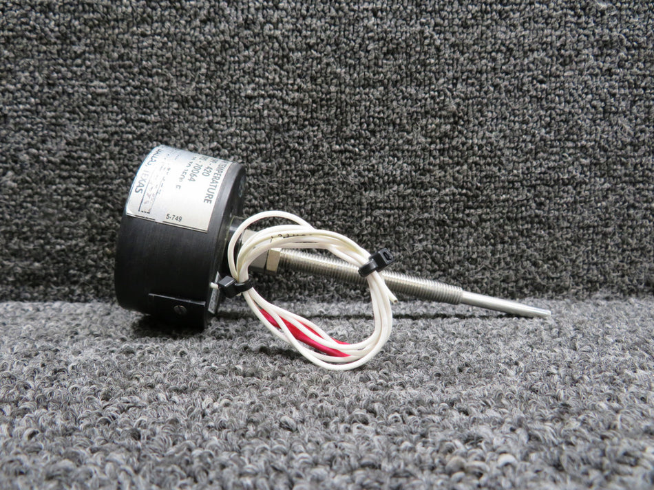 1592-70064 (Alt: 599-420) Rochester Gauges Outside Air Temperature Indicator