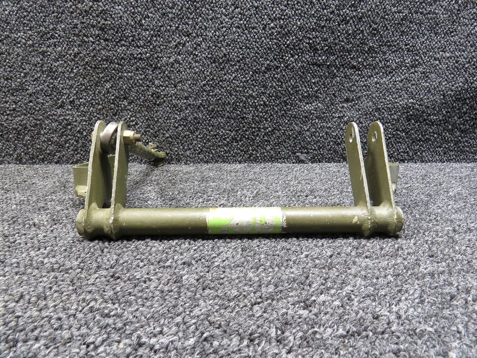 5742005-7 Cessna 404 Nose Gear Door Retracting Bellcrank