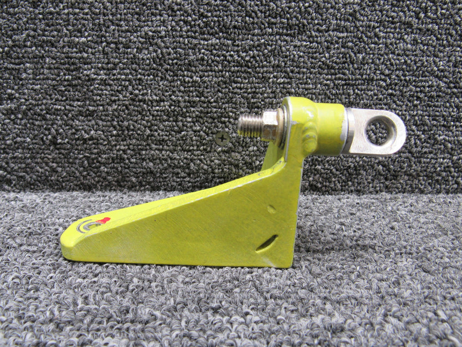89573-009 Piper PA46-350P Cabin Door Forward Mounting Bracket and Lug Assembly