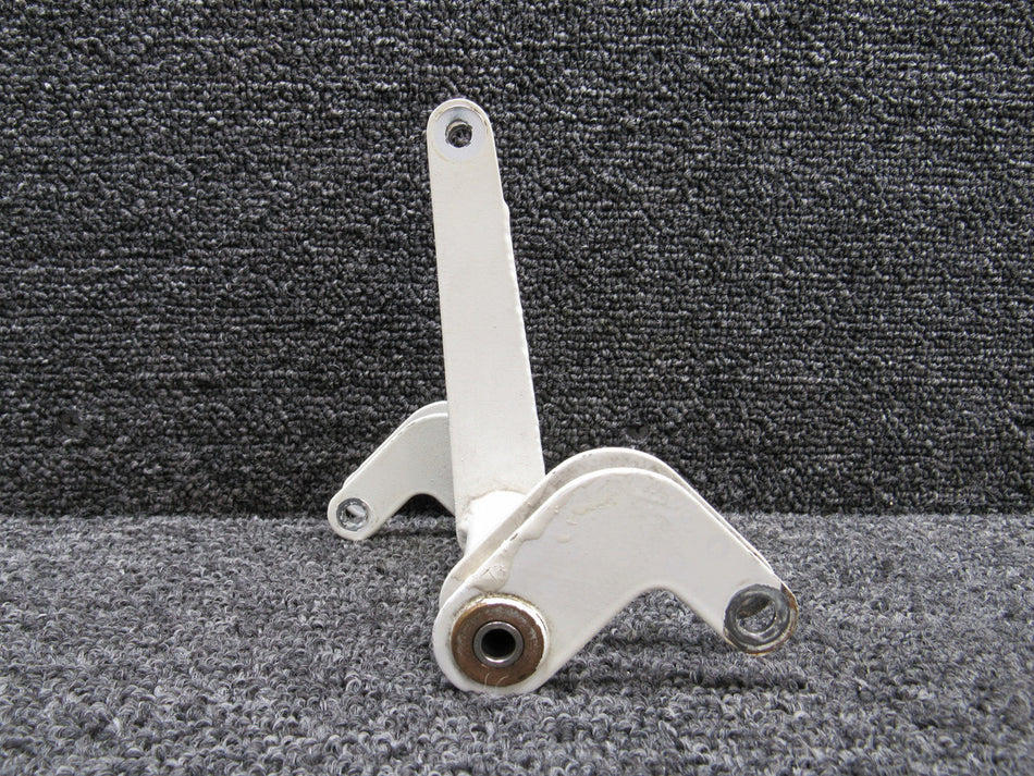 82905-011 Piper PA46-350P Flap Drive Bellcrank Assembly RH