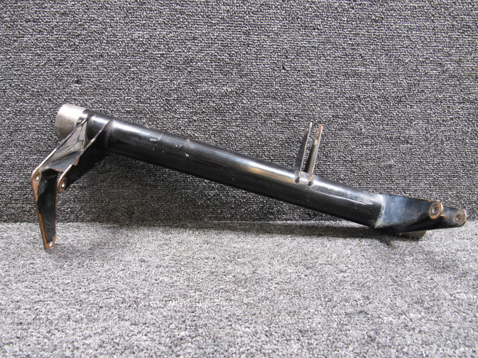 83674-002 Piper PA46-350P Nose Gear Door Actuation Tube Assembly