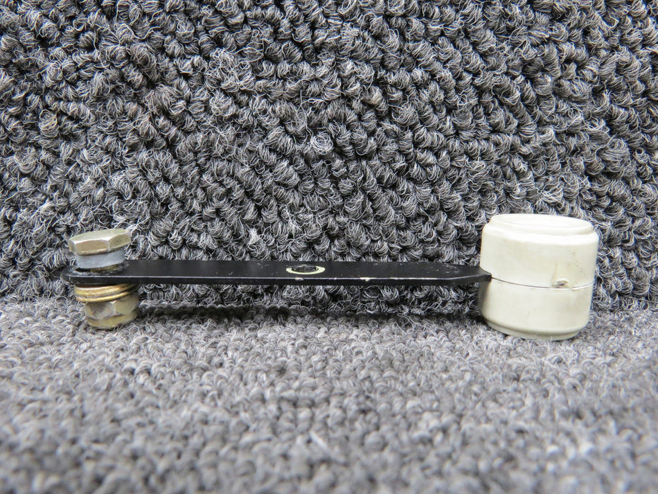 0701166-8, S1953-1 Cessna T182T Oxygen Control Lever Assembly with Knob