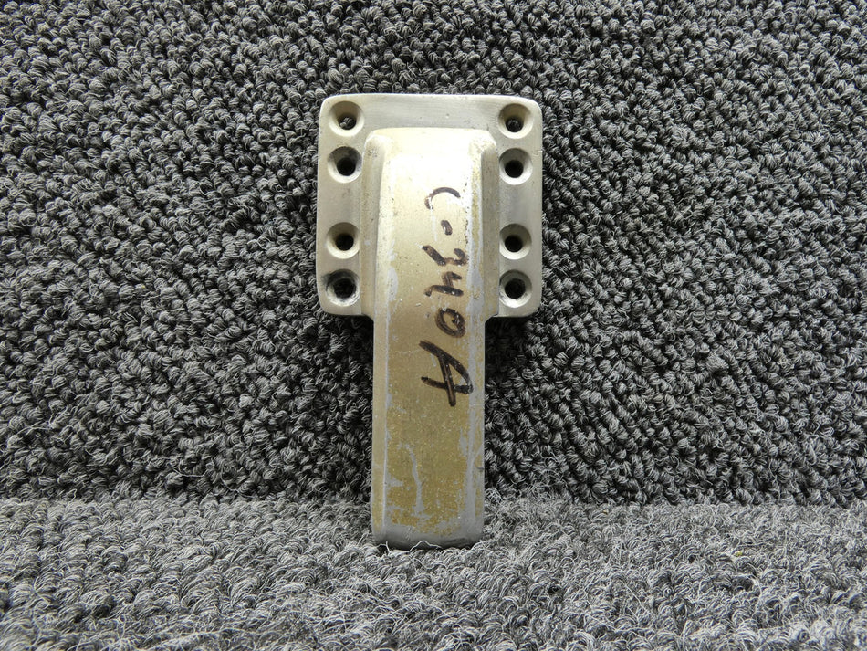 5219509-1 Cessna 340A Lower Cabin Door Cable Mount