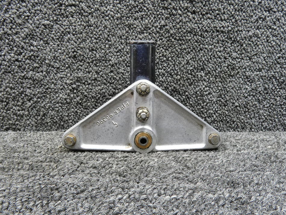 95395-000 Piper PA34-200T Nose Gear Steering Arm Assembly