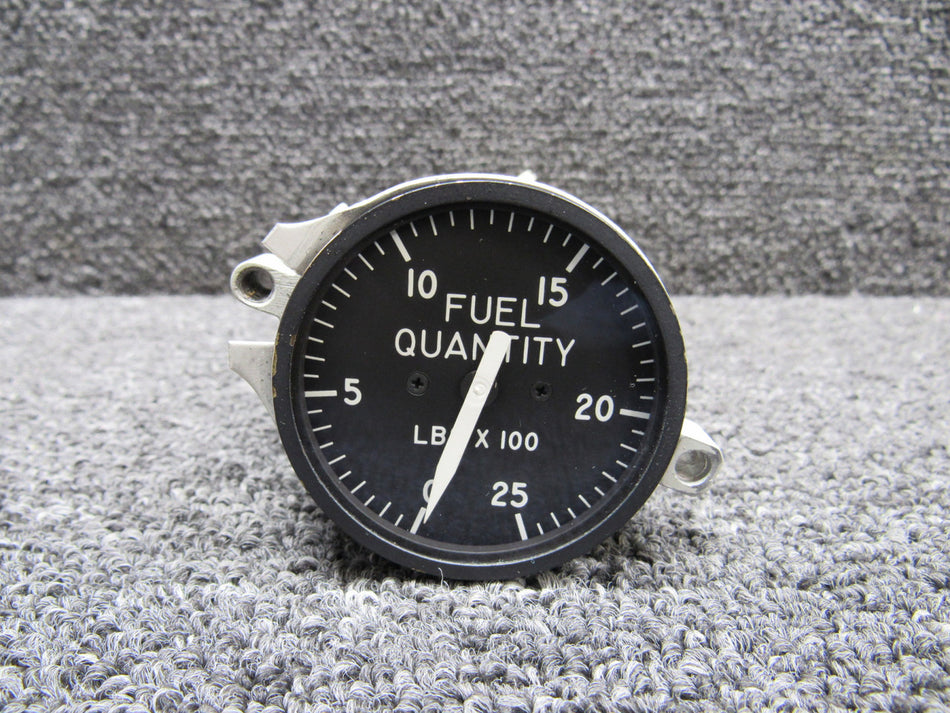 DSF684-1 (Alt: 27-66007-001) Ragen Data Systems Type II Fuel Quantity Indicator