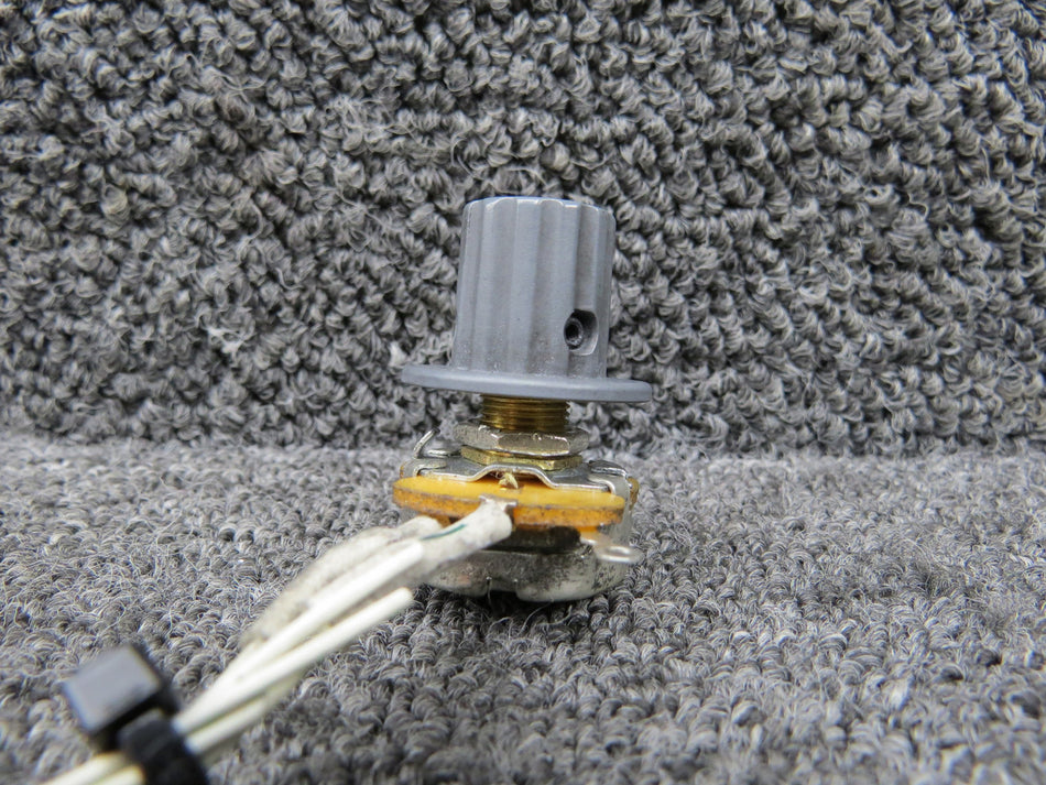 S1904-5 Cessna T182T Instrument Panel Dimmer Controller Switch