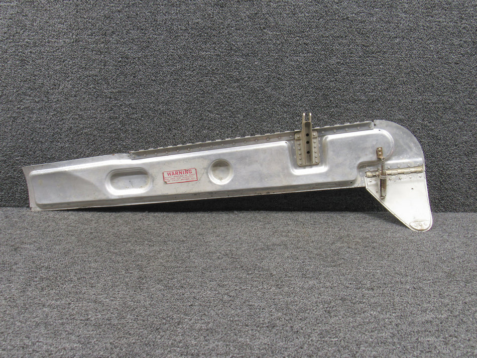 1241158-2 Cessna 210L Main Gear Spring Well Door Assembly RH