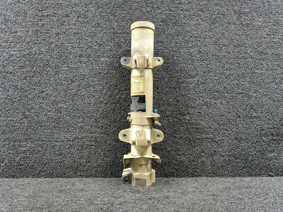 35-815246-7 Beechcraft 58 Main Gear Cylinder RH