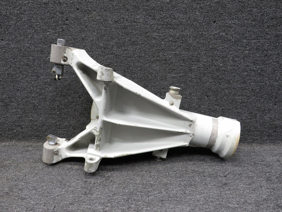 MO081026EC-18AS