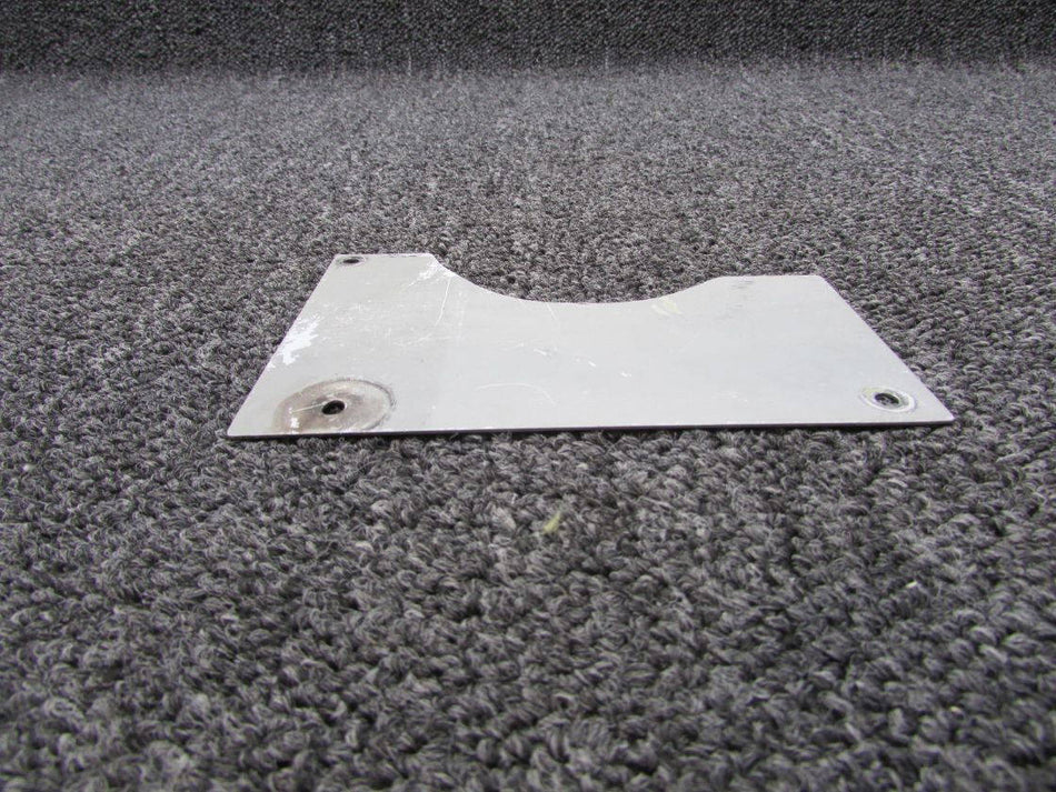 0555324-19 Cessna 172S Close Out Baffle