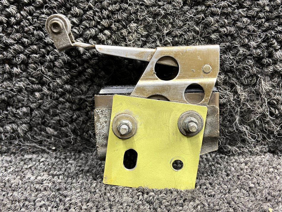 BZ3AT, 96-361011-11 Beechcraft B60 Flap Up Limit Position Switch w Bracket