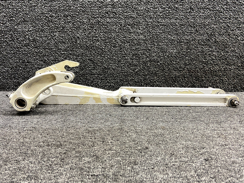 60-820011-601, 60-820055-7 Beechcraft B60 Nose Gear Retract Shaft w Drag Braces