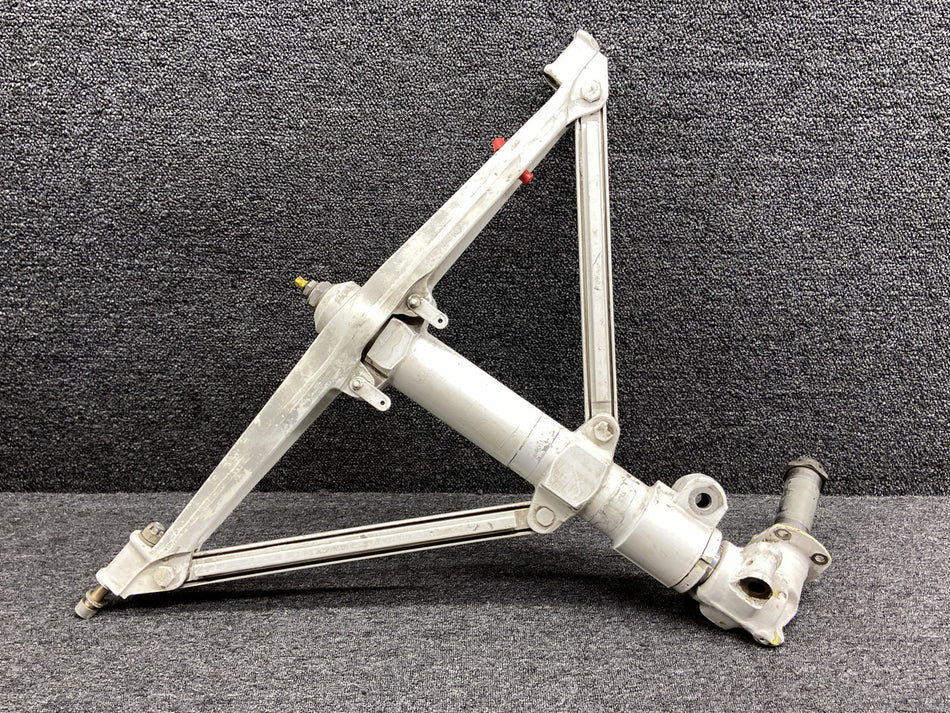 60-810000-608 Beechcraft B60 Main Landing Gear Strut Assembly RH