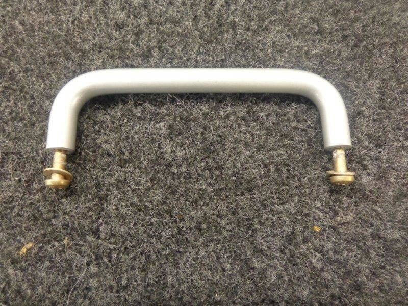 10690-003 Cirrus SR20 Handle Assy