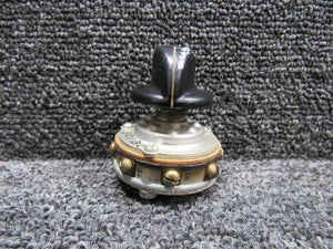 7261K14 (Alt: MS25002-1) Cutler-Hammer Rotary Switch with Knob