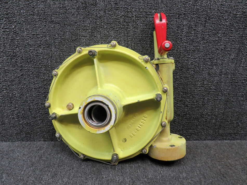 35-810075-7 (Use: 35-810075-13) Beechcraft F33A Landing Gear Actuator Assembly