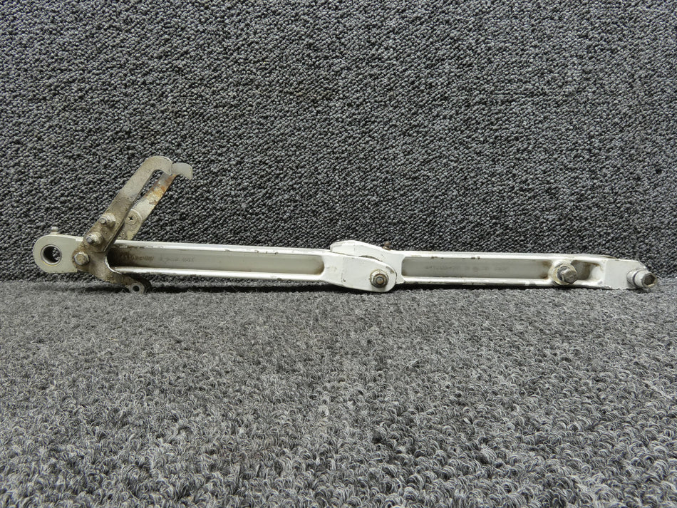 0841102-4, 0841103-8 Cessna 320 Main Landing Gear Side Link Brace RH