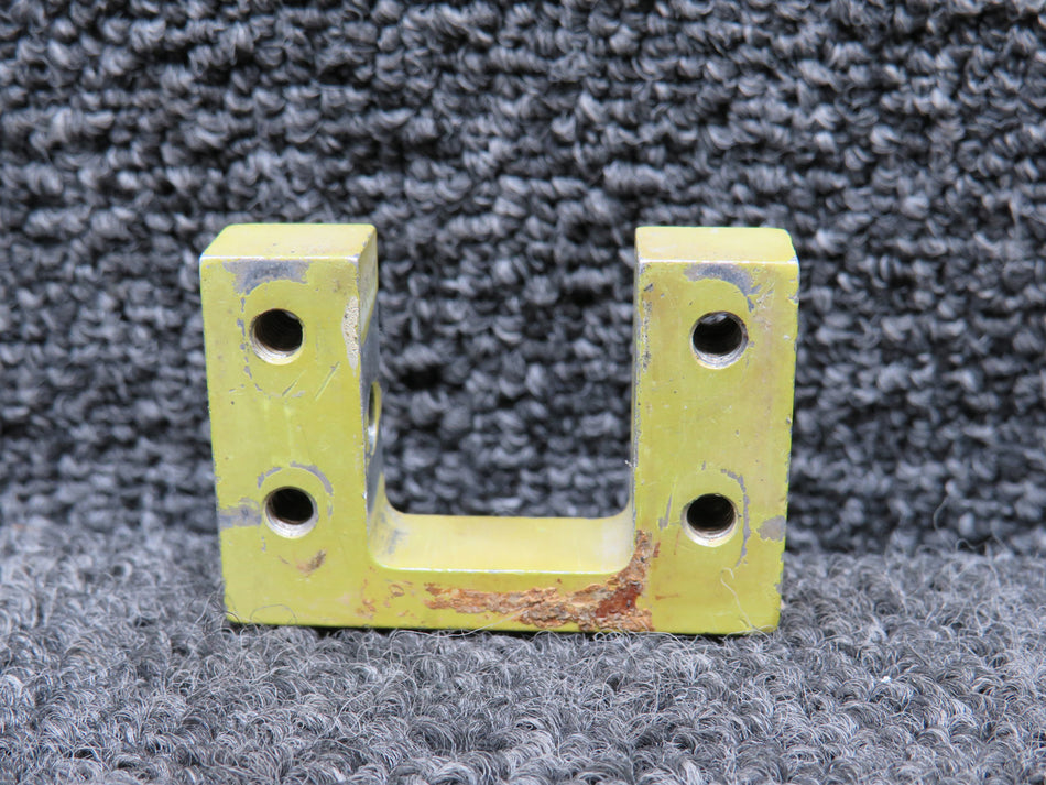 35-400414 Beechcraft F33A Cabin Door Latch Bolt Guide