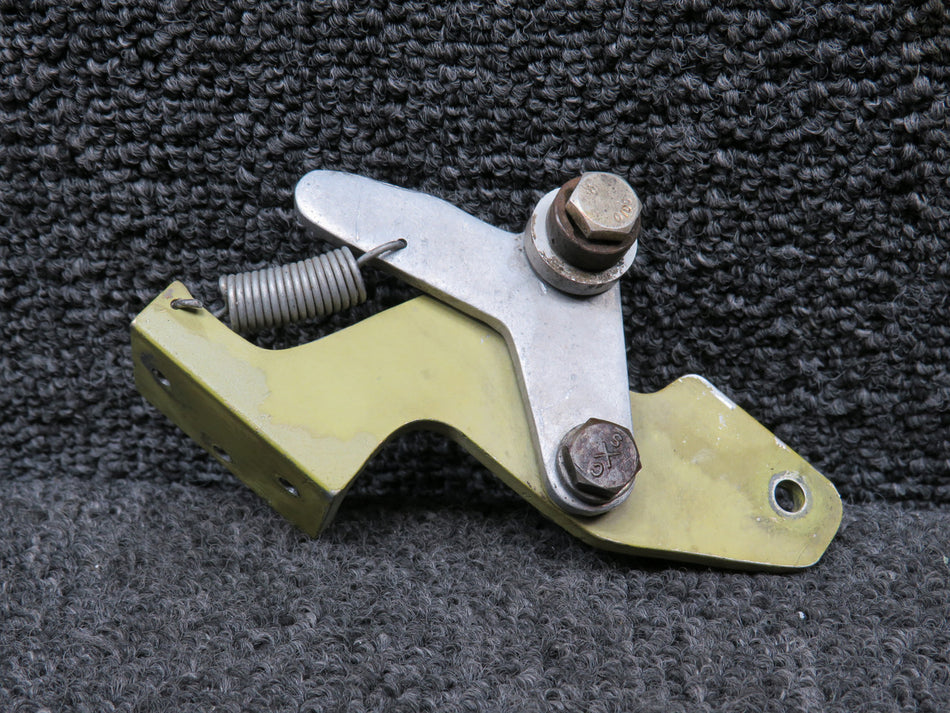 002-410000-87, 002-910011-21 Beech F33A Alternate Air Control Bracket w Lever