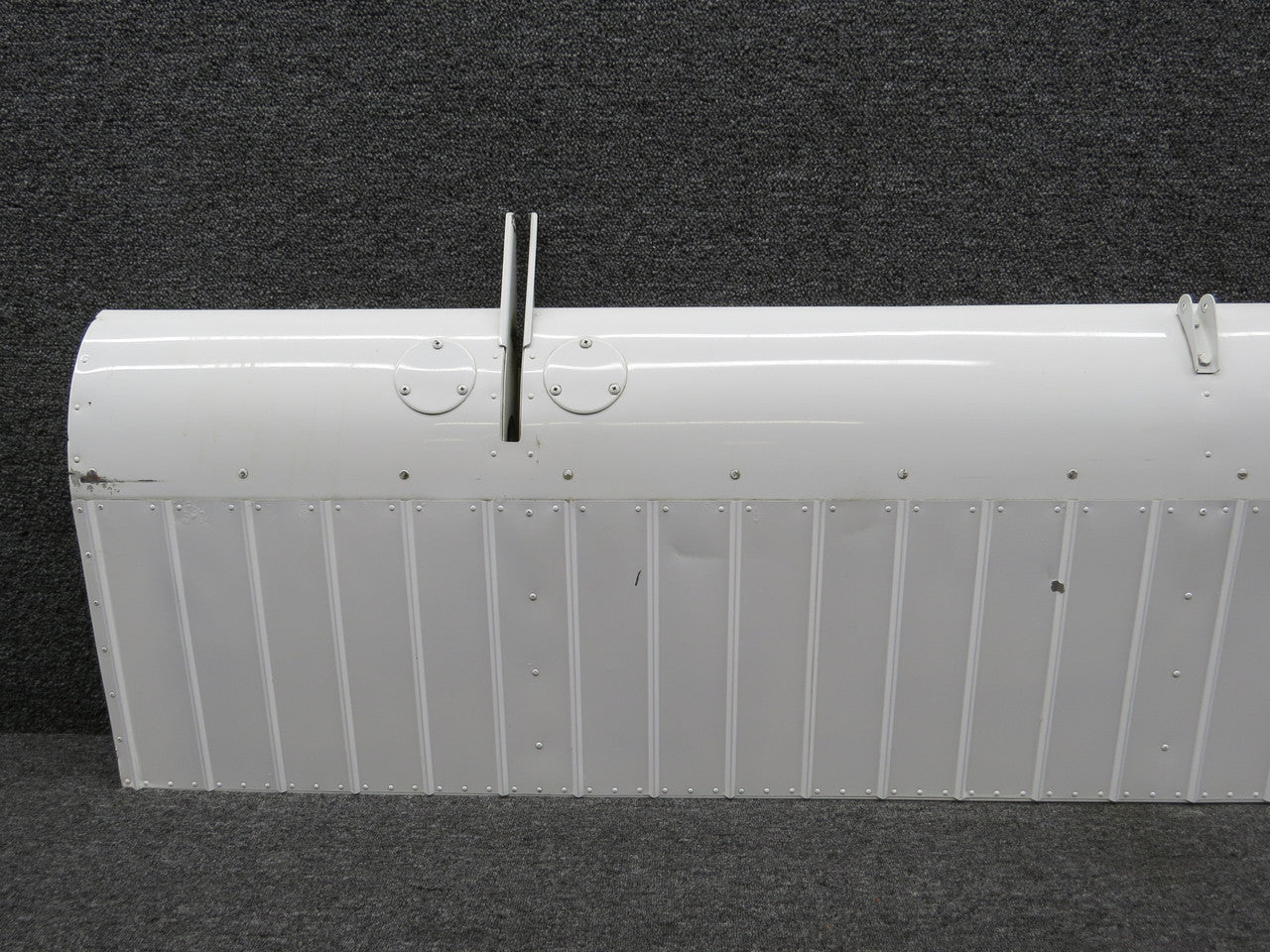 0523901-34 Cessna 182Q Flap Assembly RH (Light Damage) – BAS Part