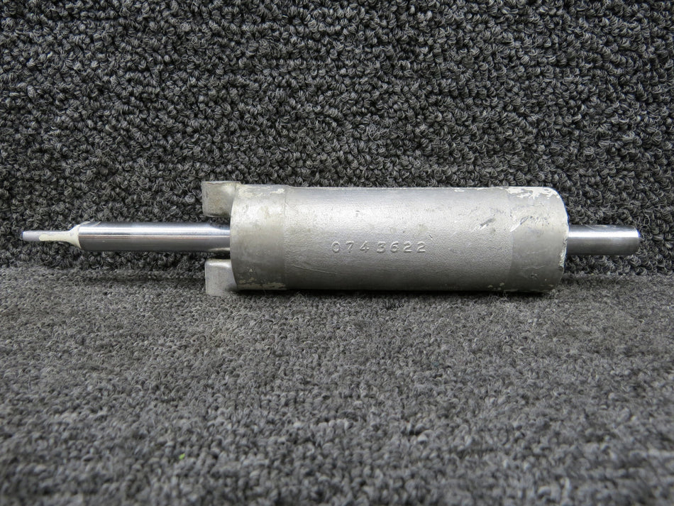 0743624-1 (Cast: 0743622) Cessna 182P Shimmy Dampener Assembly