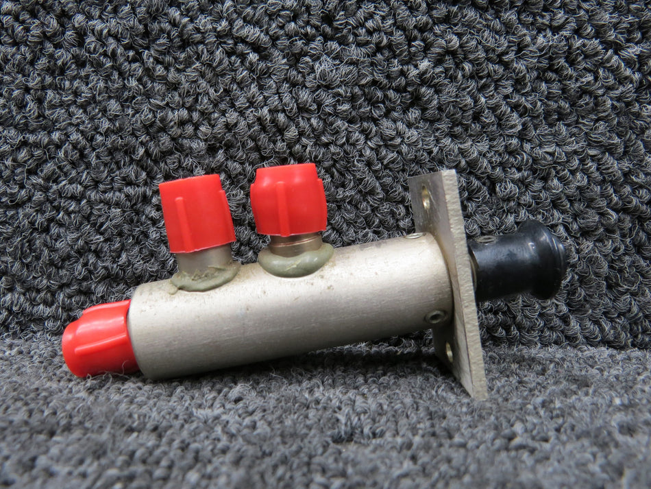 2013142-1 Cessna 182P Static Air Valve Assembly