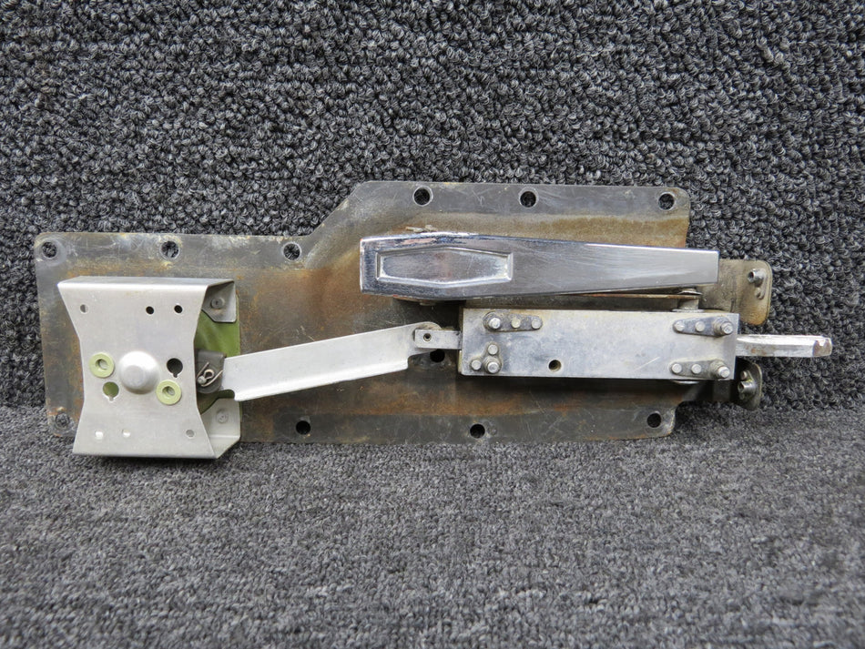 1511205-17 Cessna 182P Cabin Door Latch Assembly RH