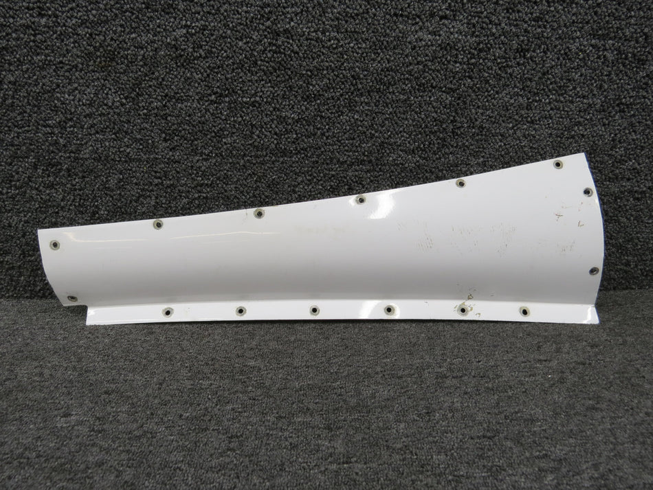 0732615-6 Cessna 182P Fairing Stabilizer Upper RH