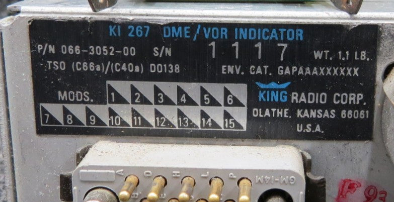 066-3052-00 King Radio KI-267 DME VOR Indicator