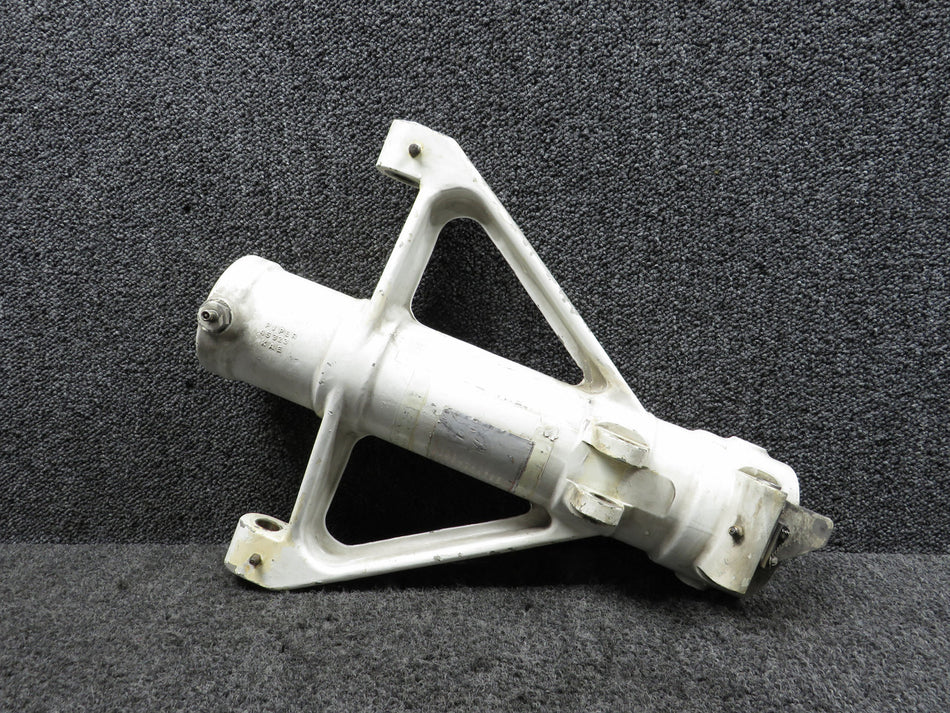 40327-000 Piper PA31P Main Gear Strut Housing Assembly