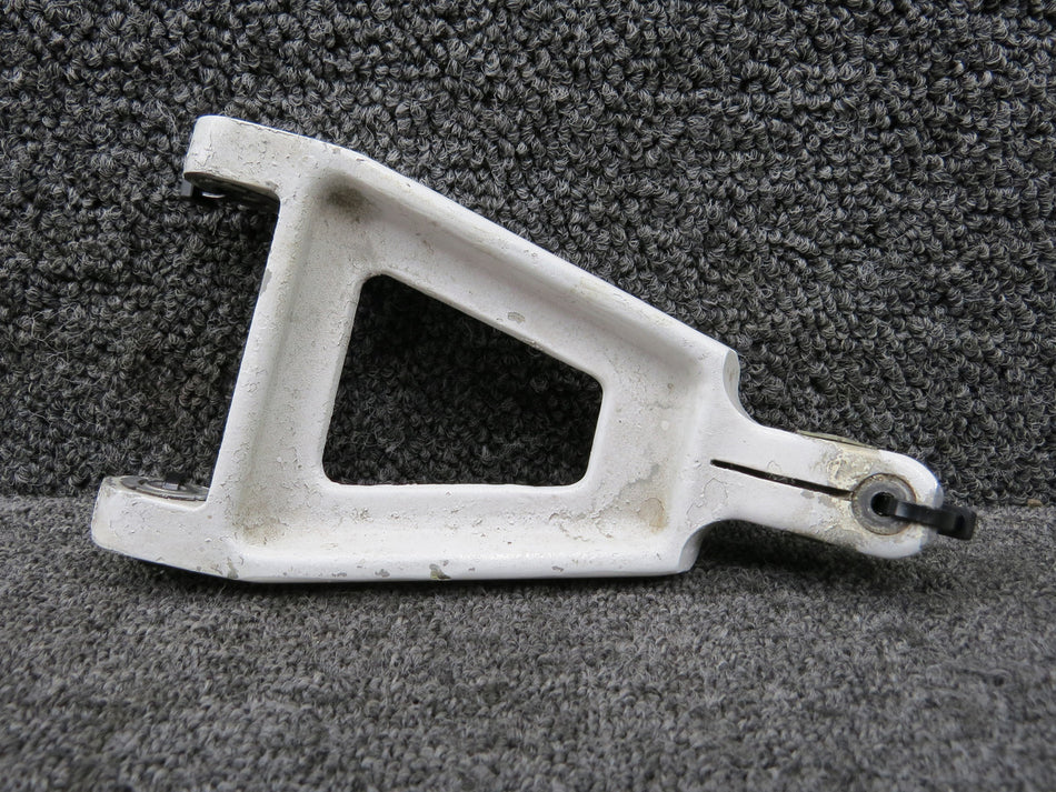 1743013-1 (Cast: 1743014-2F) Cessna 177B Torque Link Assembly Lower