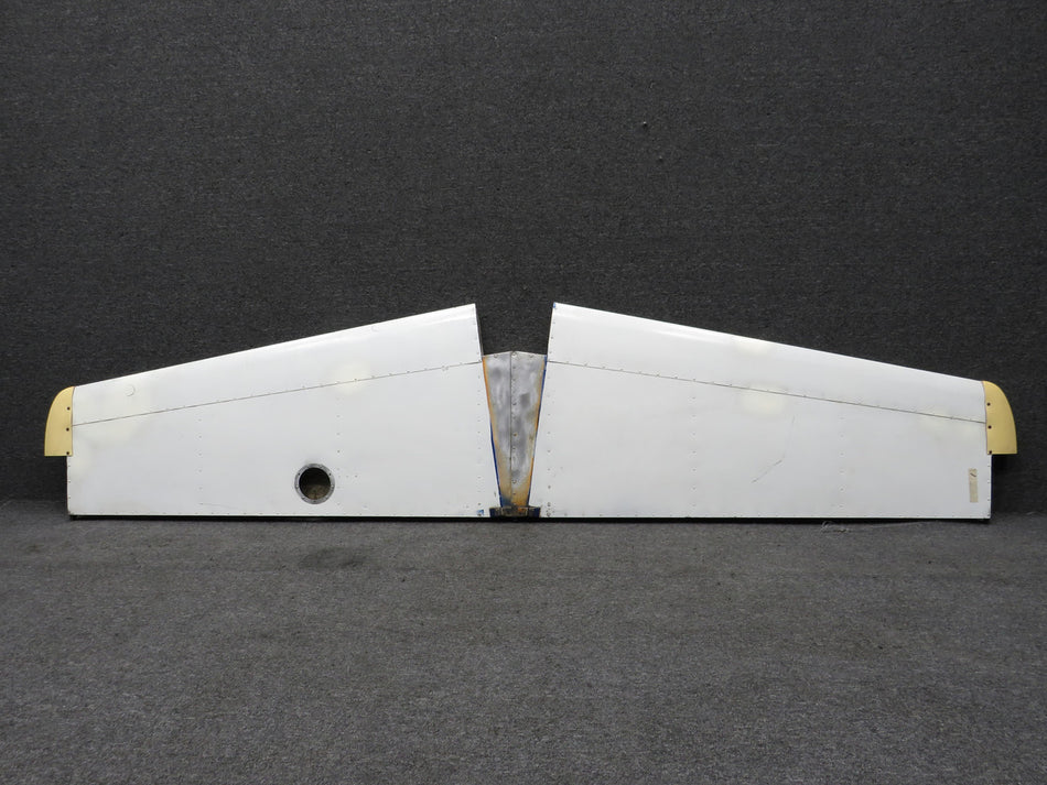 0432001-59 Cessna 150M Horizontal Stabilizer Assembly