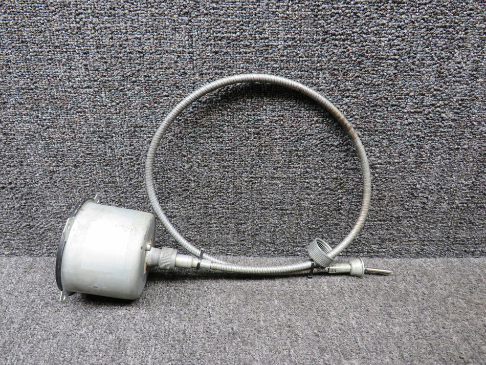 0511035-1, 0450017-21 Cessna 172B Recording Tachometer Indicator with Shaft