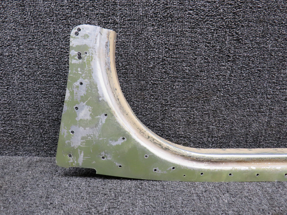 0511116 Cessna 172B Lower Door Sill LH