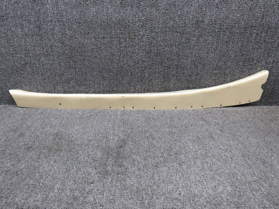 0511177-3 Cessna 172B Aft Door Post Fairing LH
