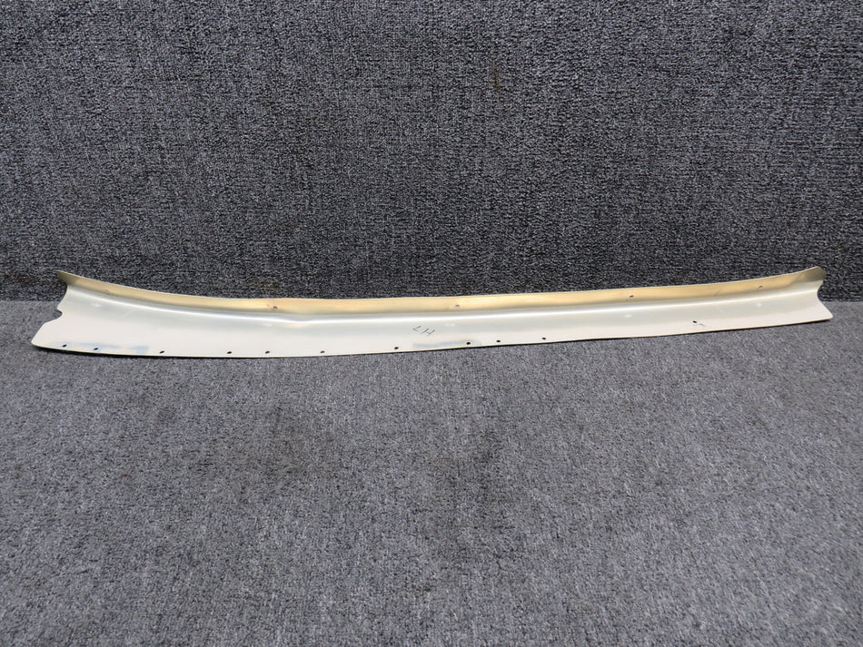 0511177-3 Cessna 172B Aft Door Post Fairing LH