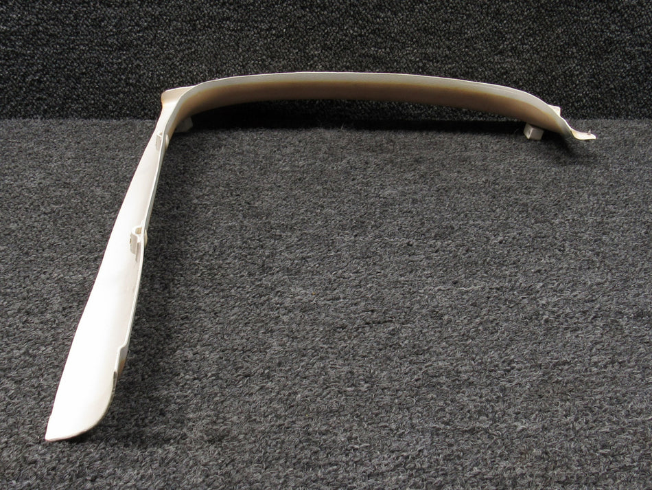 79171-008 Piper PA28RT-201T Window Frame Center Right Cover