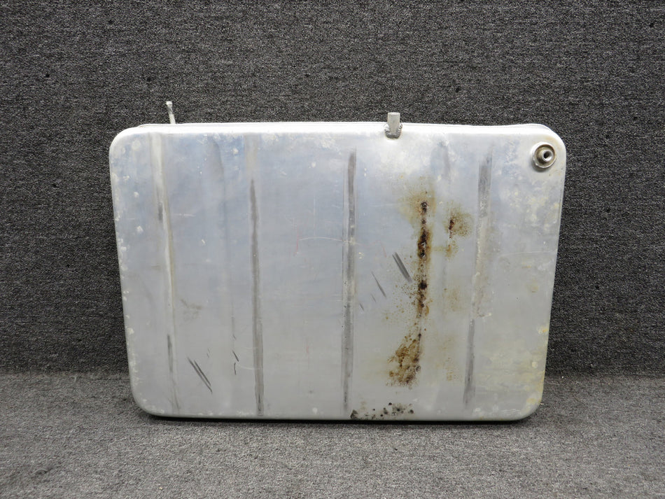 0426508-22 Cessna 150 Fuel Tank Assembly RH (Fuel Leak)
