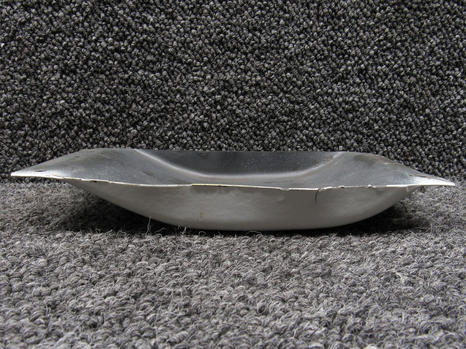 63942-001 Piper PA28RT-201T Wing Bolt Cover RH
