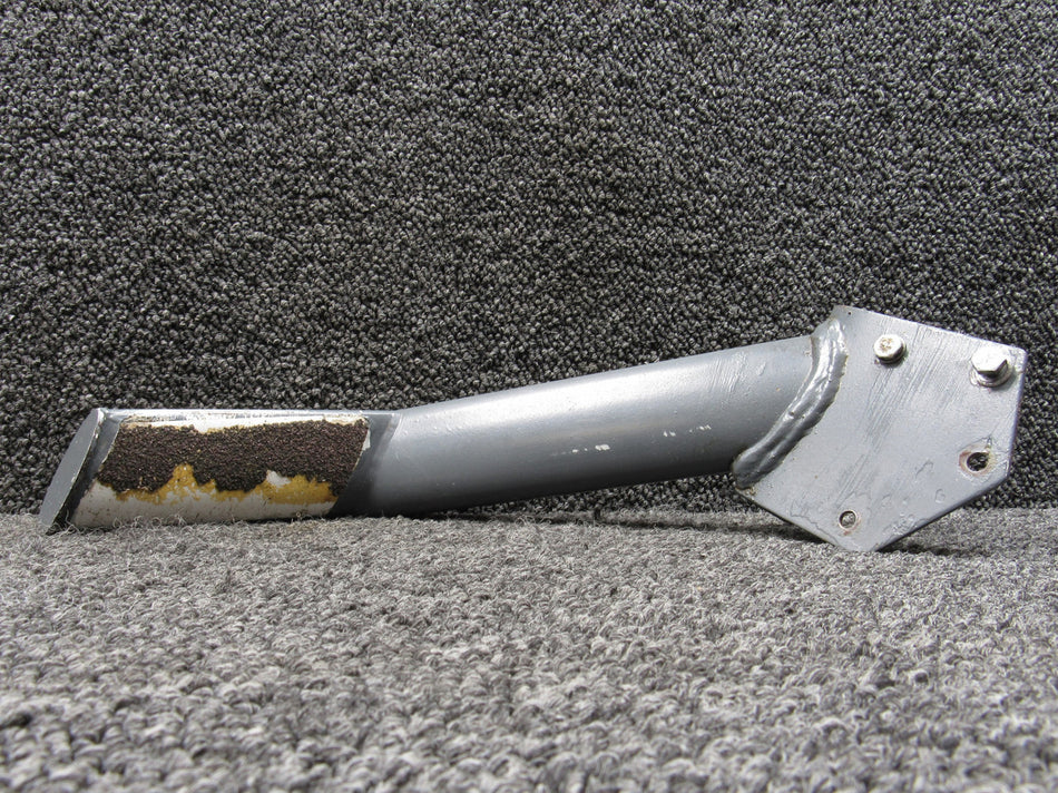 65384-000 Piper PA28RT-201T Fuselage Step Assembly