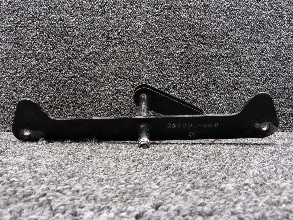 35730-002 Piper PA28RT-201T Aileron Bellcrank LH