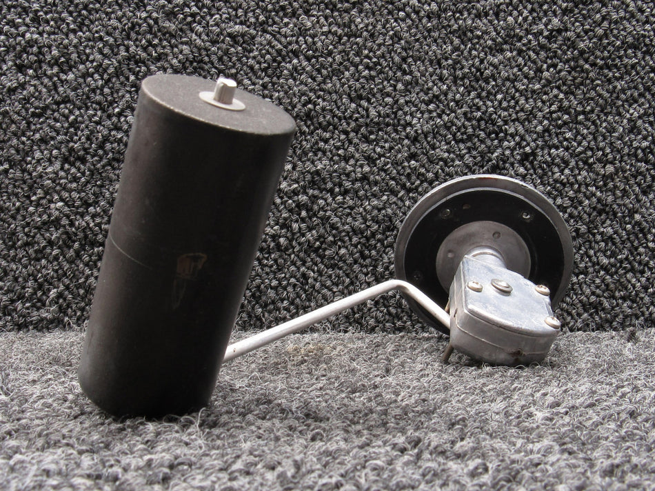 PS10013-5 (Alt: 550-503) Piper PA28RT-201T Inboard Fuel Sender