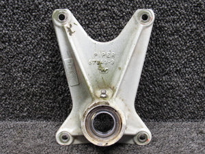 67042-013 Piper PA28RT-201T Aft Trunnion Fitting