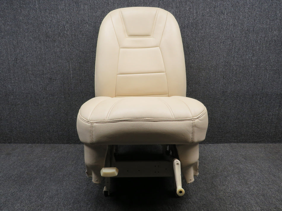 0700630-15 Cessna 210H Vertically Adjustable Seat Assembly Pilot