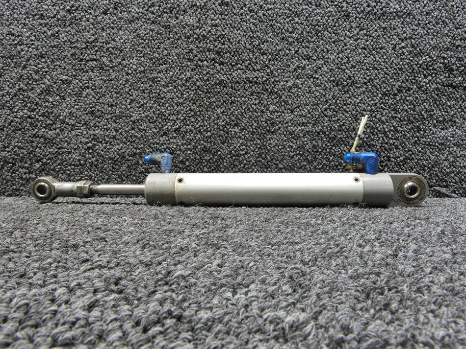 48837-2 Rockwell 112 A-130-28-2 Main Gear Hydraulic Actuating Cylinder RH